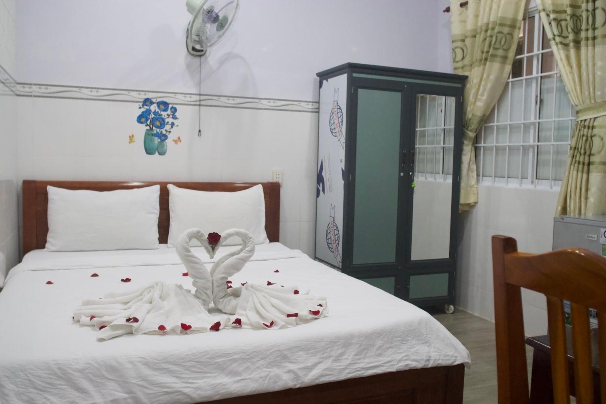 Duong Hieu Guesthouse Фу Куок Екстериор снимка