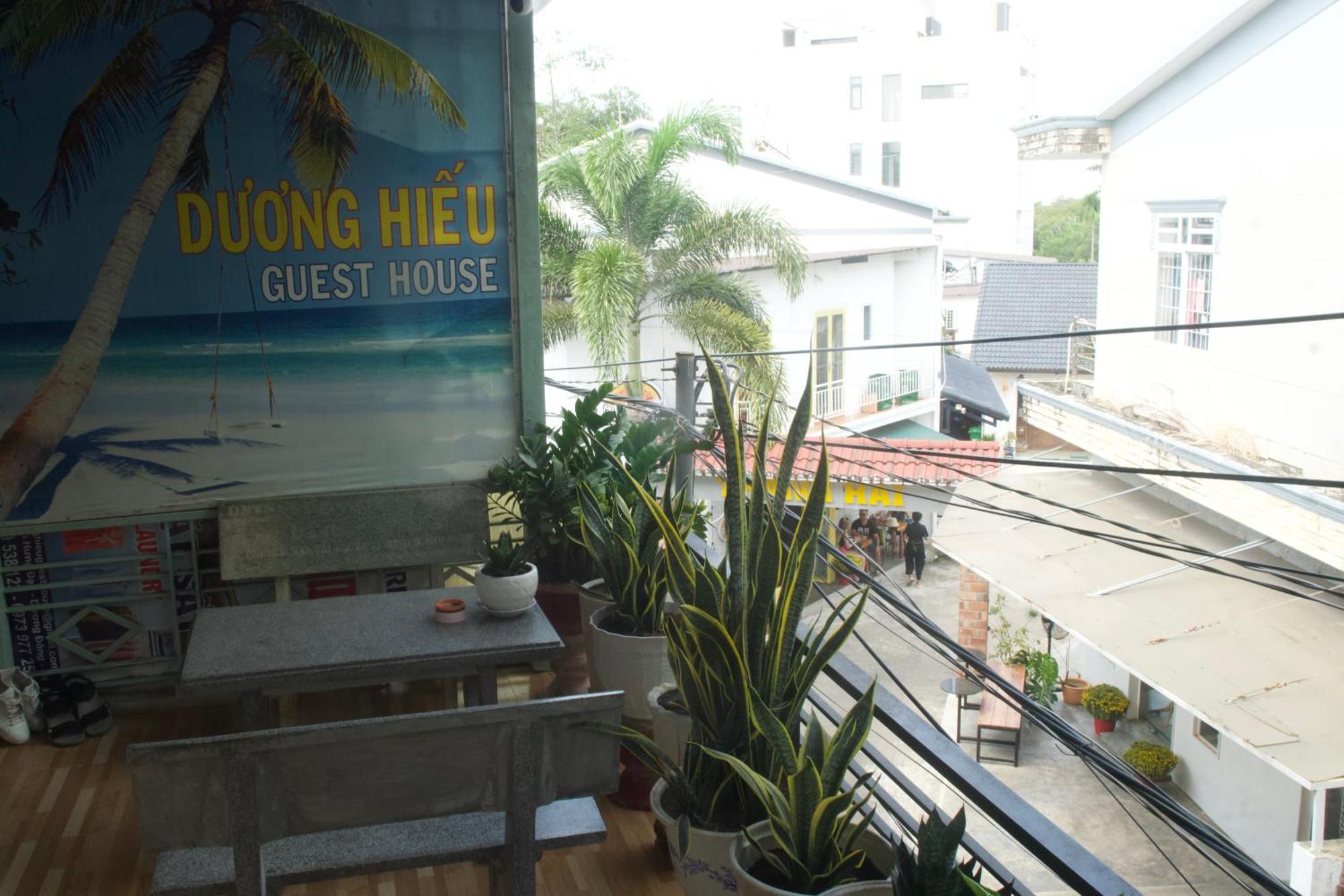 Duong Hieu Guesthouse Фу Куок Екстериор снимка