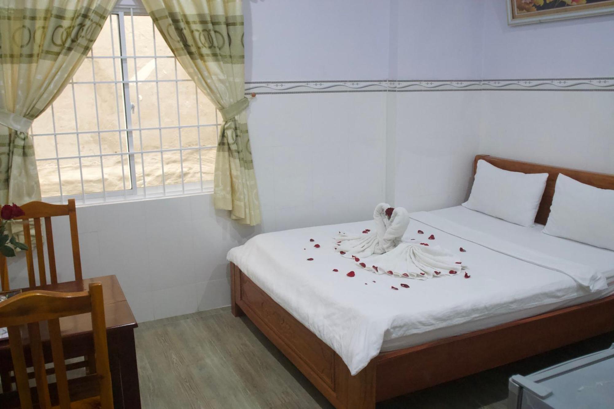 Duong Hieu Guesthouse Фу Куок Екстериор снимка