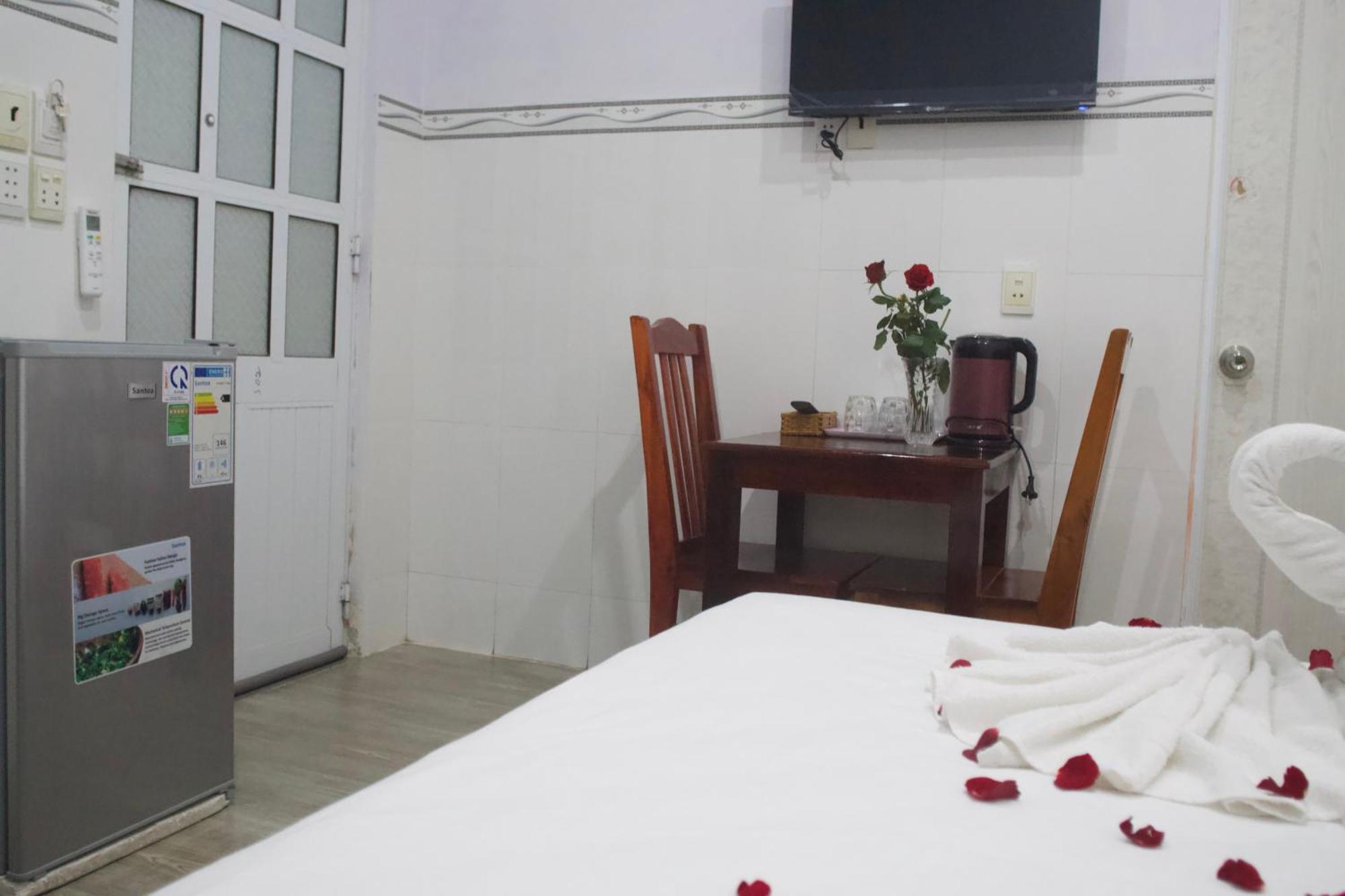 Duong Hieu Guesthouse Фу Куок Екстериор снимка
